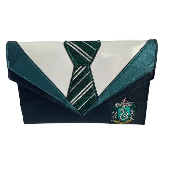 Danielle Nicole x Harry Potter Women's Black Slytherin Uniform Clutch Bag - Picture 4 of 13